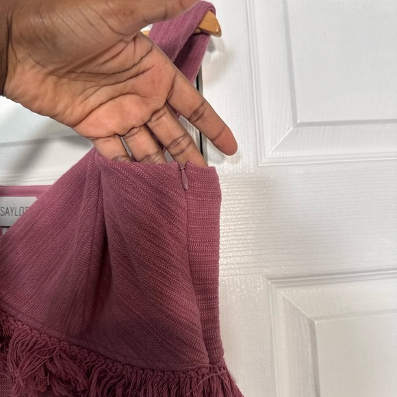 Saylor Nicolaia Dress in Mauve - Picture 5 of 6